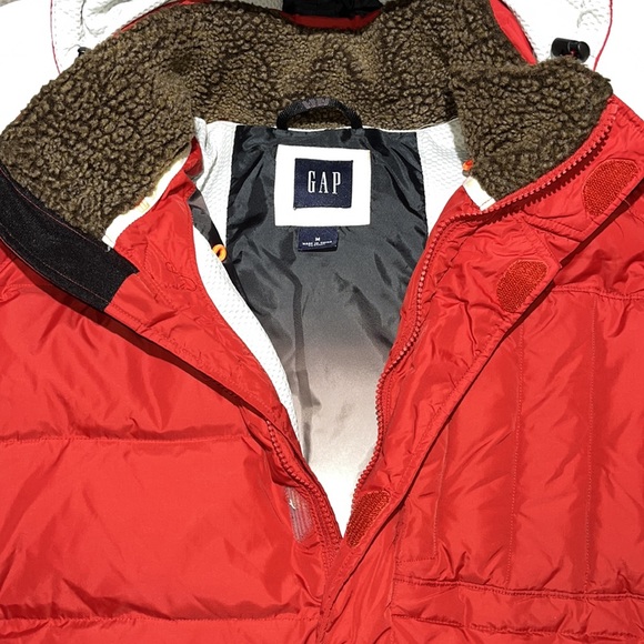 GAP Red Puffer Down MultiCompartment Zip-Up Coat Removable Hood Jacket Unisex A9 - Picture 7 of 16